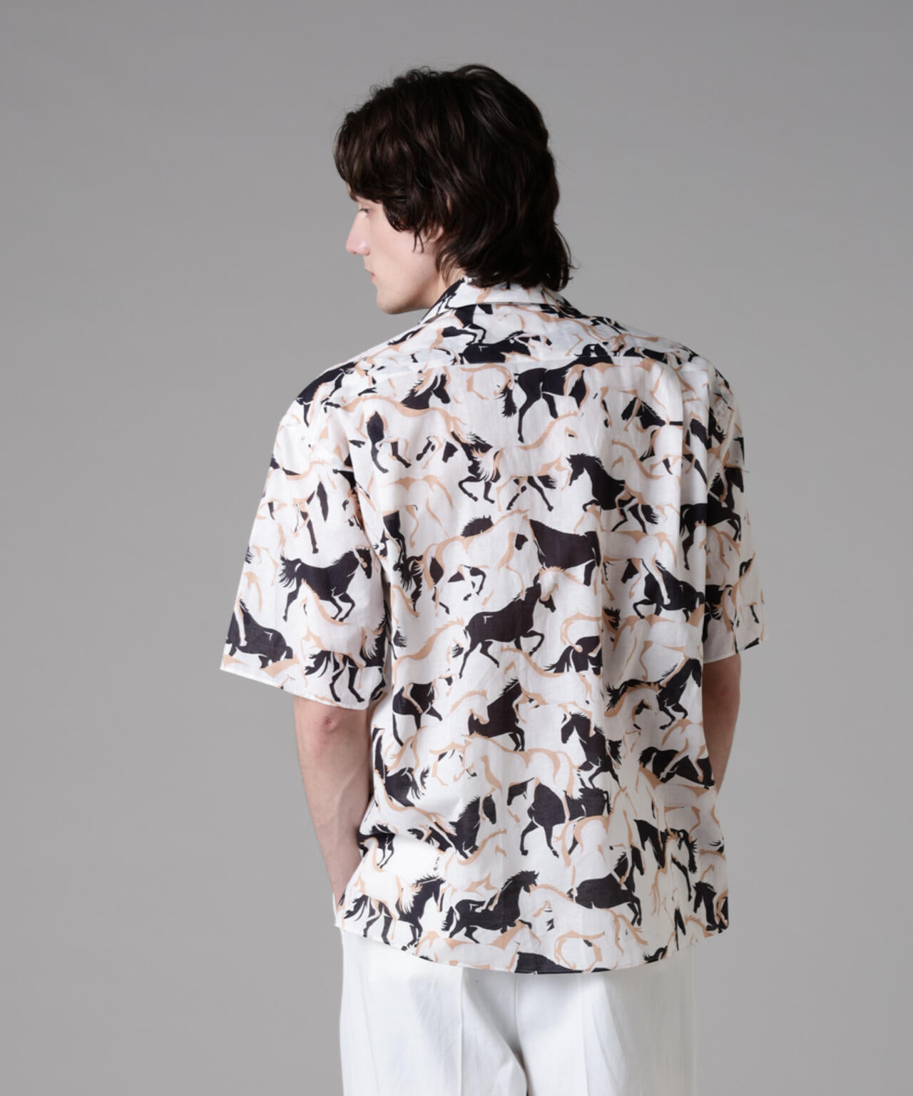 「ASSEMBLANC」Horse runningプリントキャンプカラーシャツ 6685121227