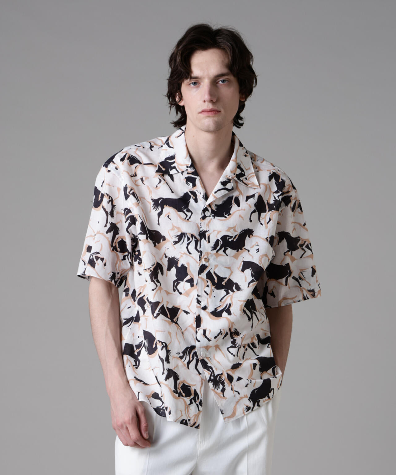 「ASSEMBLANC」Horse runningプリントキャンプカラーシャツ 6685121227