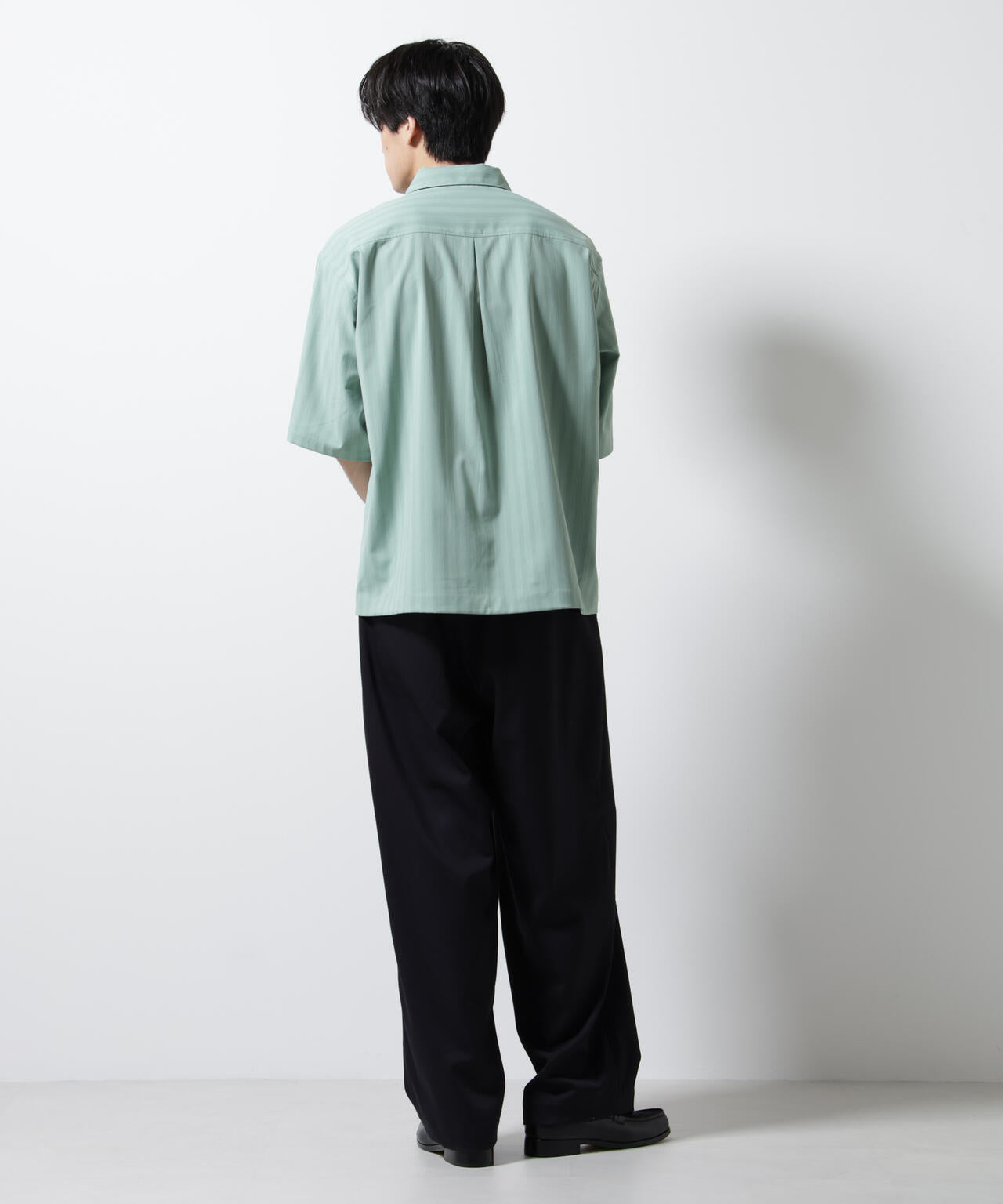 シャドーストライプハーフスリーブシャツ 6685121232