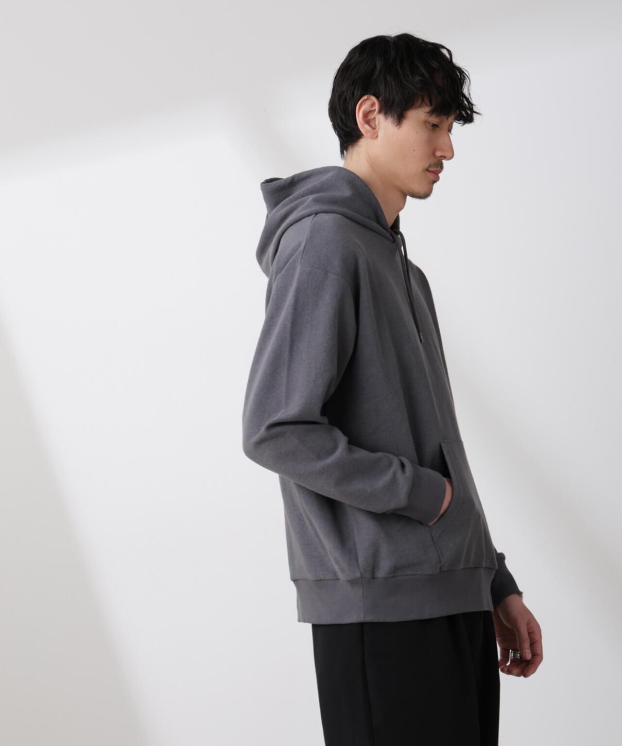 ブークレダンボールプルオーバーパーカー 6685123203