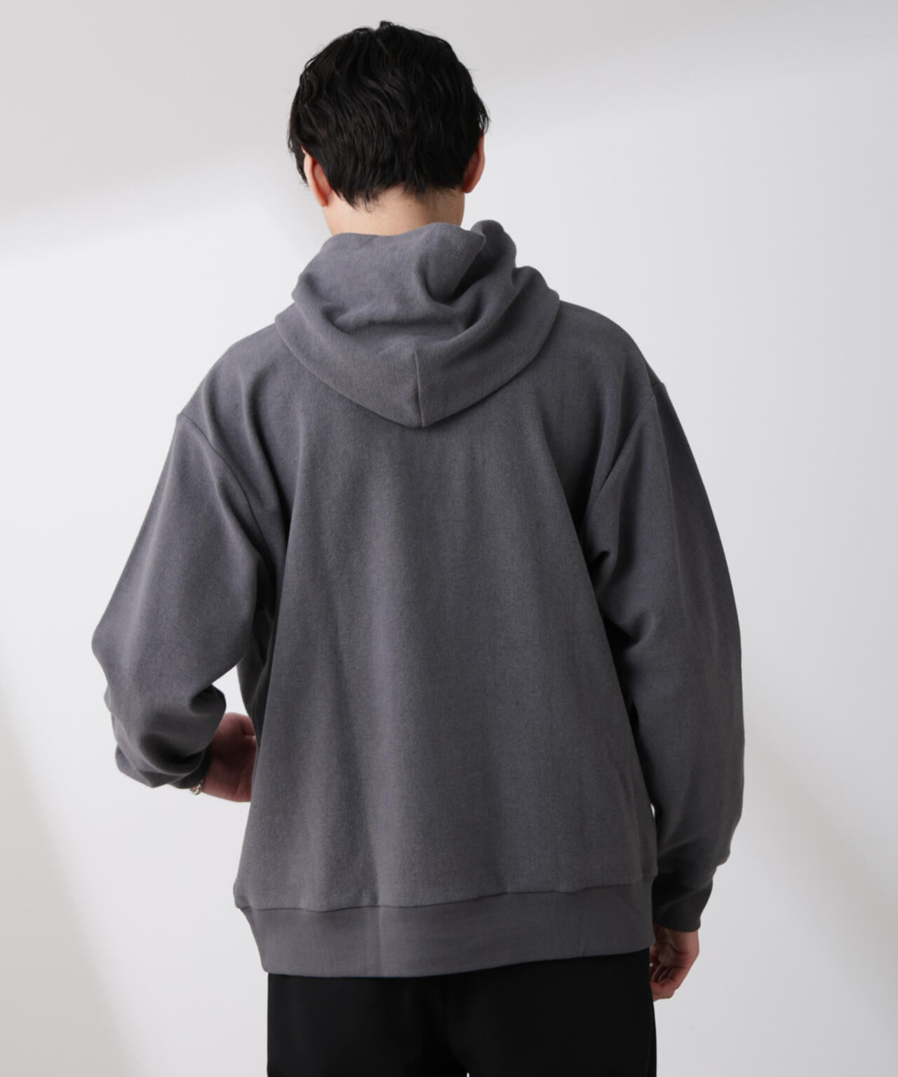 ブークレダンボールプルオーバーパーカー 6685123203