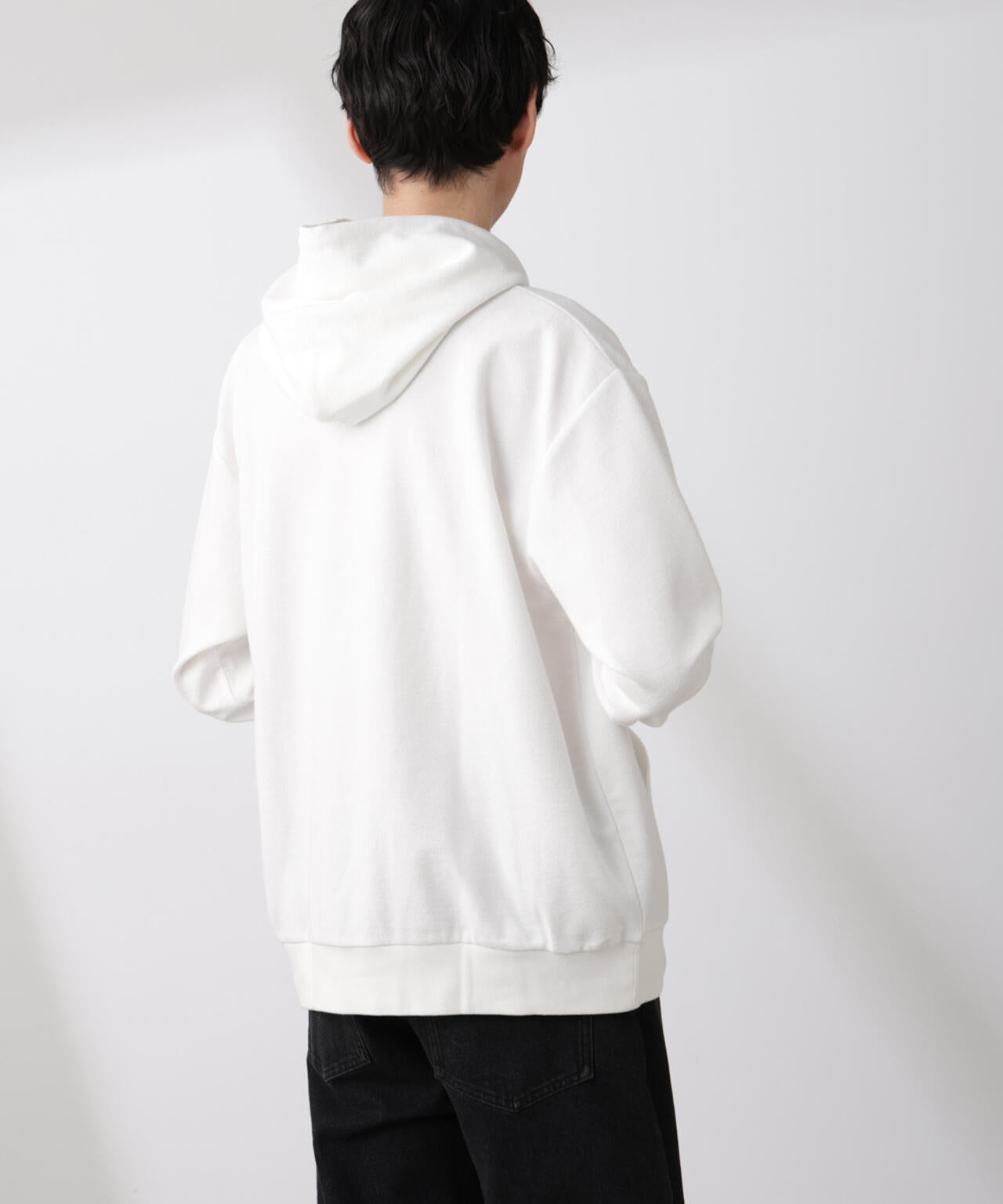 ブークレダンボールプルオーバーパーカー 6685123203