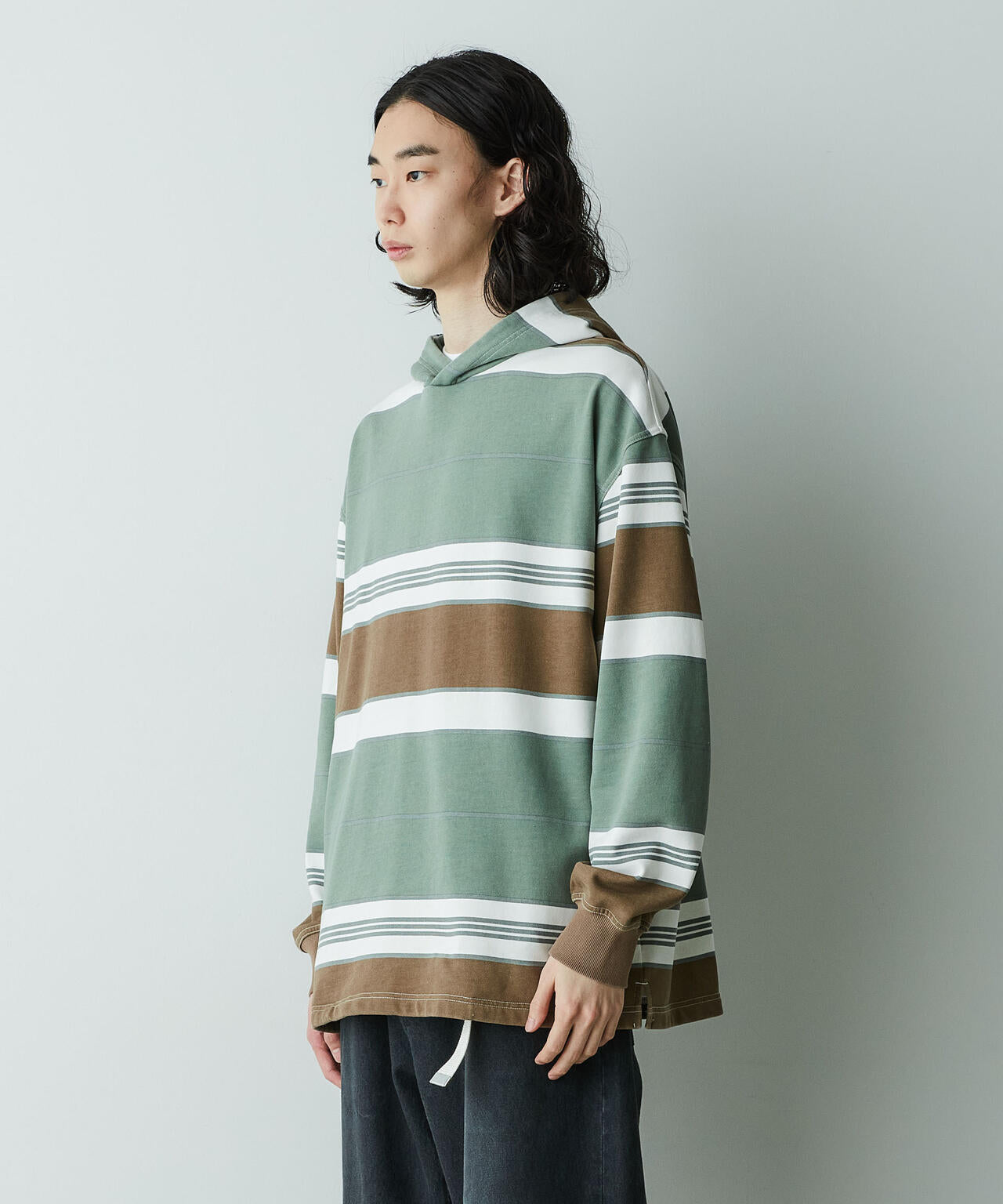 「HOTEL PALACE」 オテルパラス レトロボーダーストーンウォッシュフーディーパーカー 6685123205