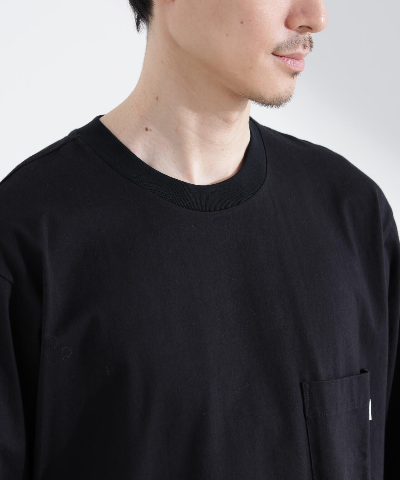 「NJ/CLUB」 ベーシックポケットロングスリーブTシャツ 6685123220