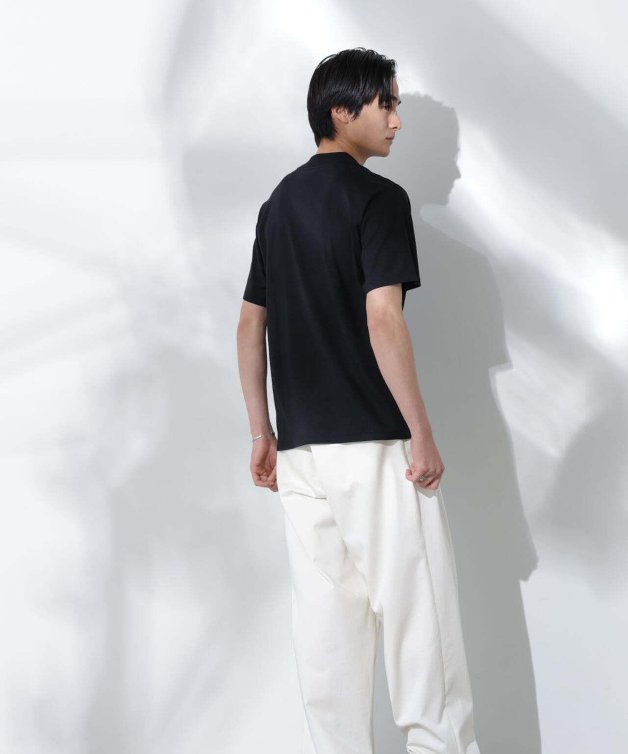 Anti Soaked(R) 汗染み防止 モックネックレギュラーシルエットTシャツ 6685124204