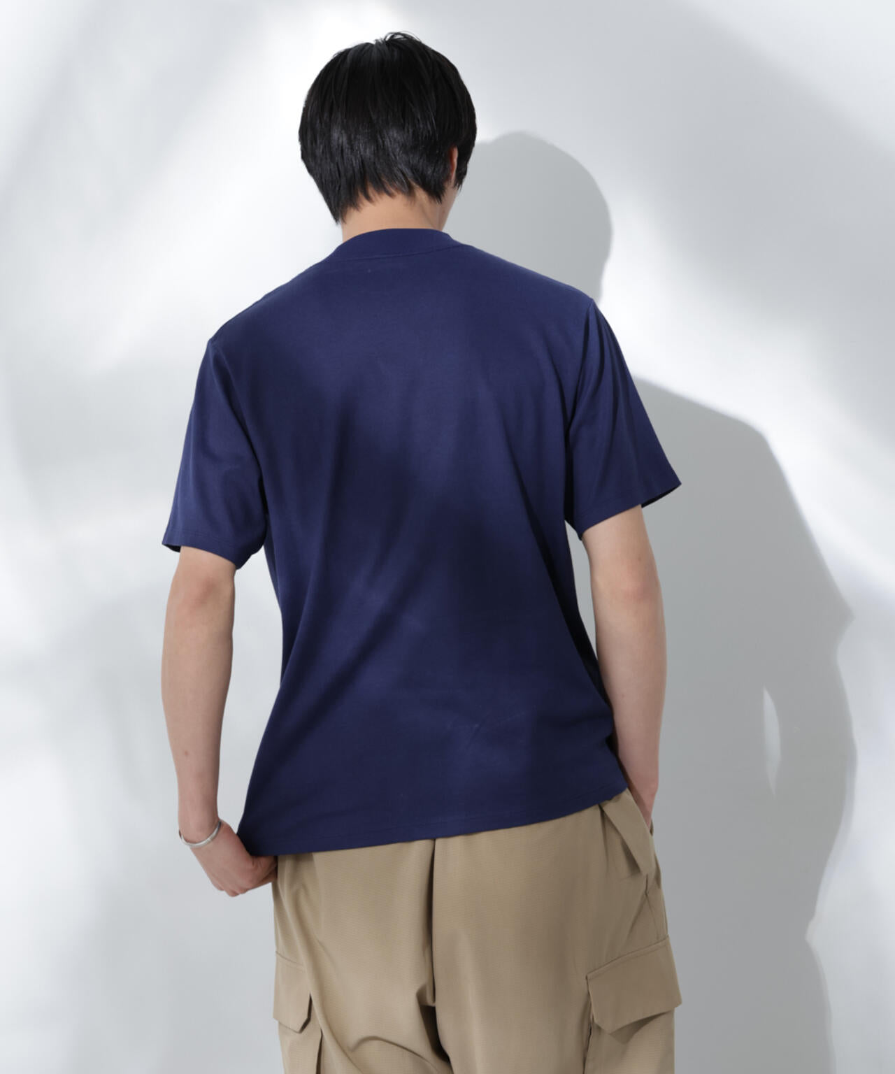 Anti Soaked(R) 汗染み防止 モックネックレギュラーシルエットTシャツ 6685124204