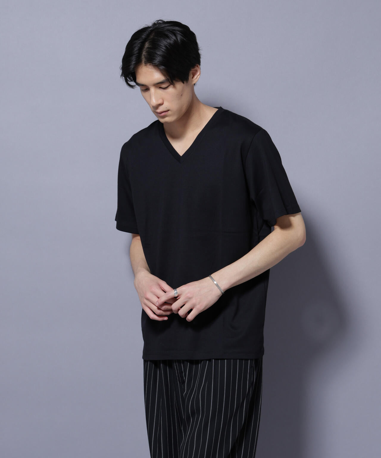 WEB限定/Anti Soaked(R) 汗染み防止 Vネック レギュラーシルエットTシャツ 6685124206