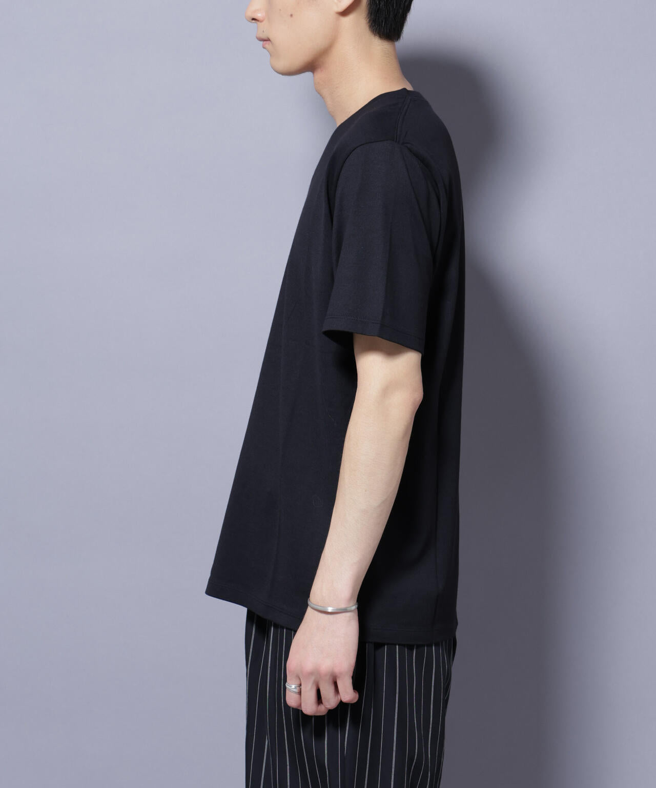 WEB限定/Anti Soaked(R) 汗染み防止 Vネック レギュラーシルエットTシャツ 6685124206
