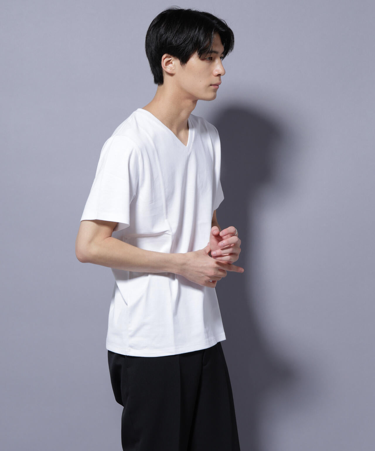 WEB限定/Anti Soaked(R) 汗染み防止 Vネック レギュラーシルエットTシャツ 6685124206