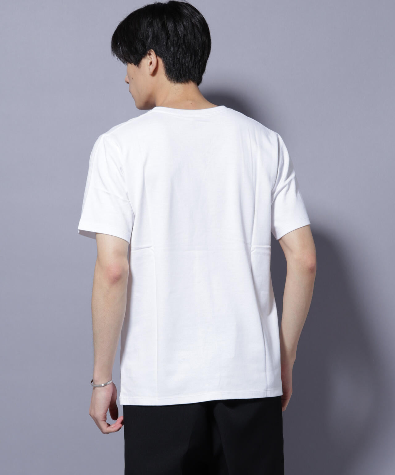 WEB限定/Anti Soaked(R) 汗染み防止 Vネック レギュラーシルエットTシャツ 6685124206