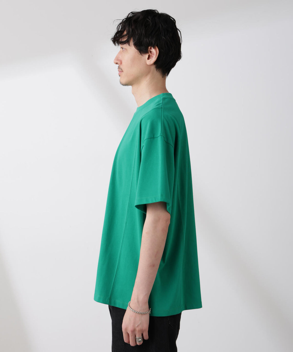 「NJ/CLUB」 ENRICHプリント切り替え Tシャツ 6685124223