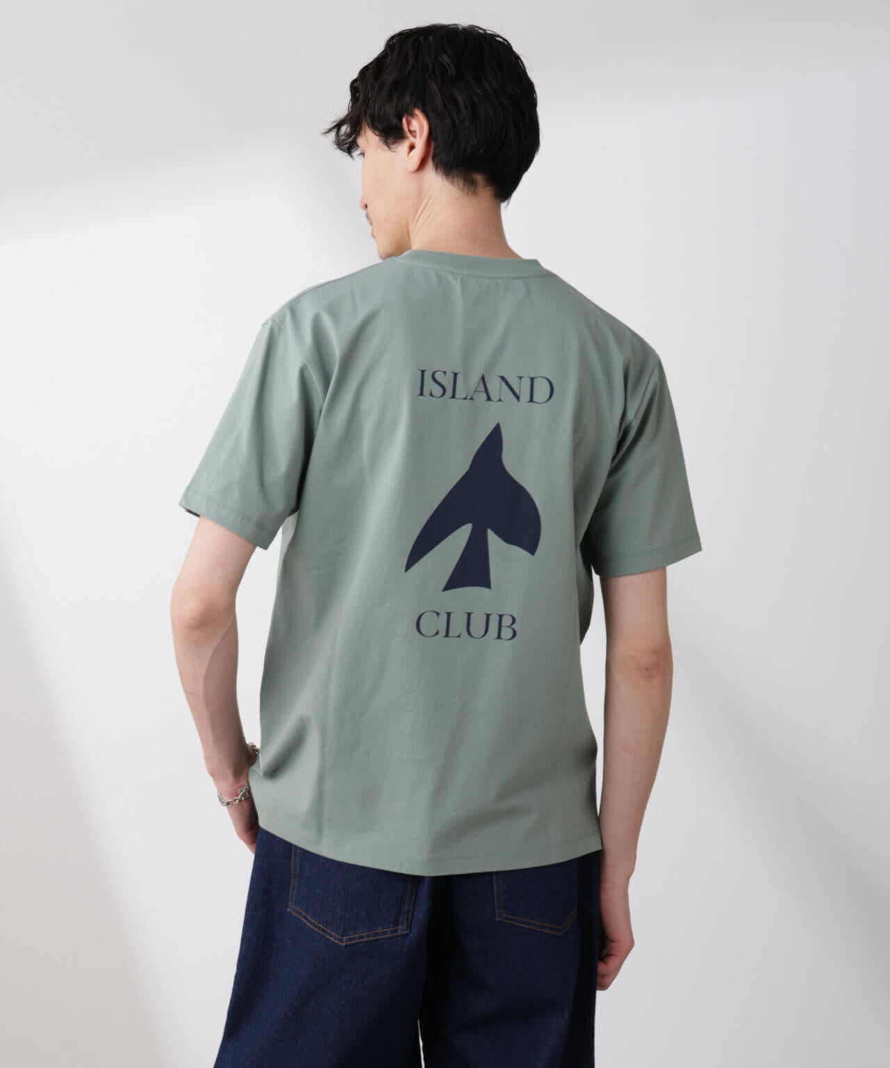 「NJ/CLUB」 ISLANDCLUBプリント Tシャツ 6685124224