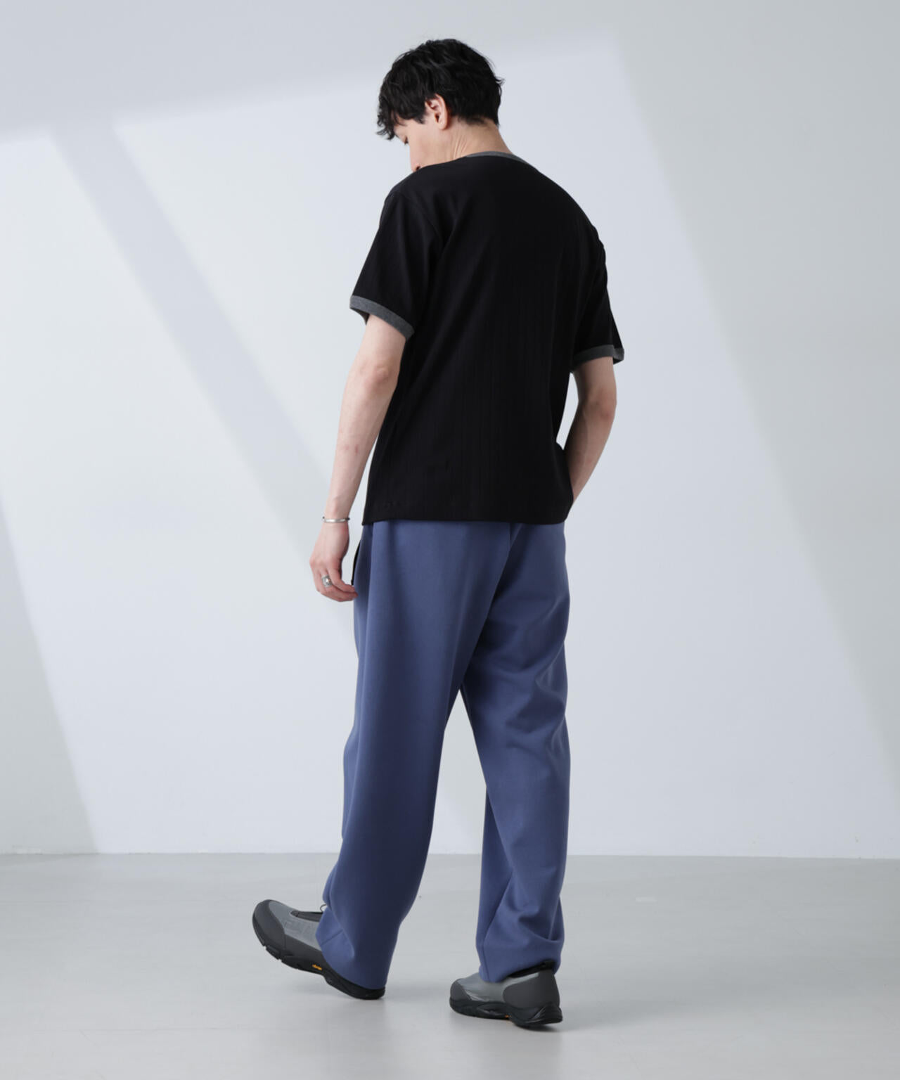 「NJ/CLUB」 針抜きリンガーTシャツ 6685124226