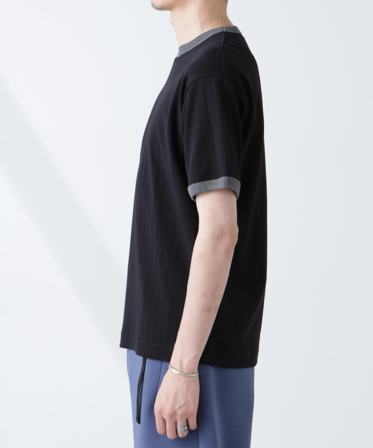 「NJ/CLUB」 針抜きリンガーTシャツ 6685124226