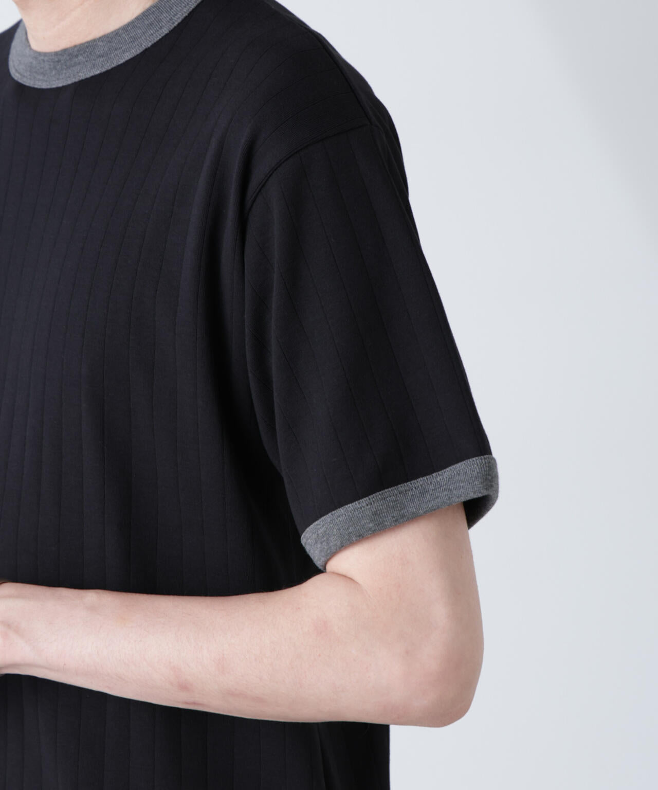 「NJ/CLUB」 針抜きリンガーTシャツ 6685124226