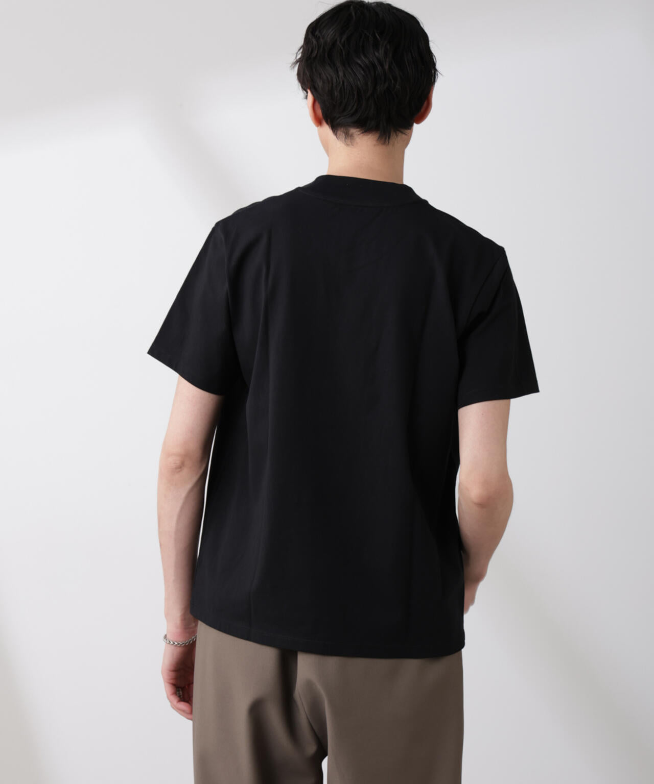 WEB限定/ジャケT(R) Vネック 半袖 6685124229