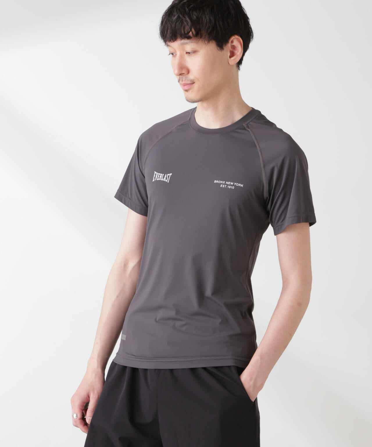 「EVERLAST」 ジャストフィット GYM Tシャツ 6685124242