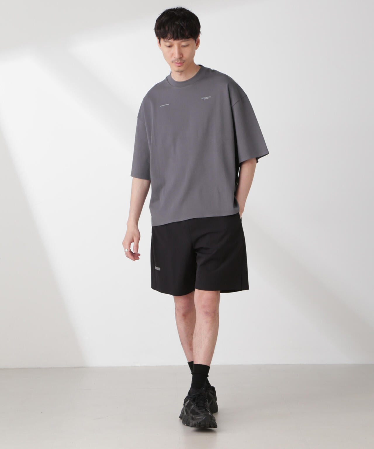 「EVERLAST」 アンチスメル リラックスフィット プリントTシャツ 6685124244