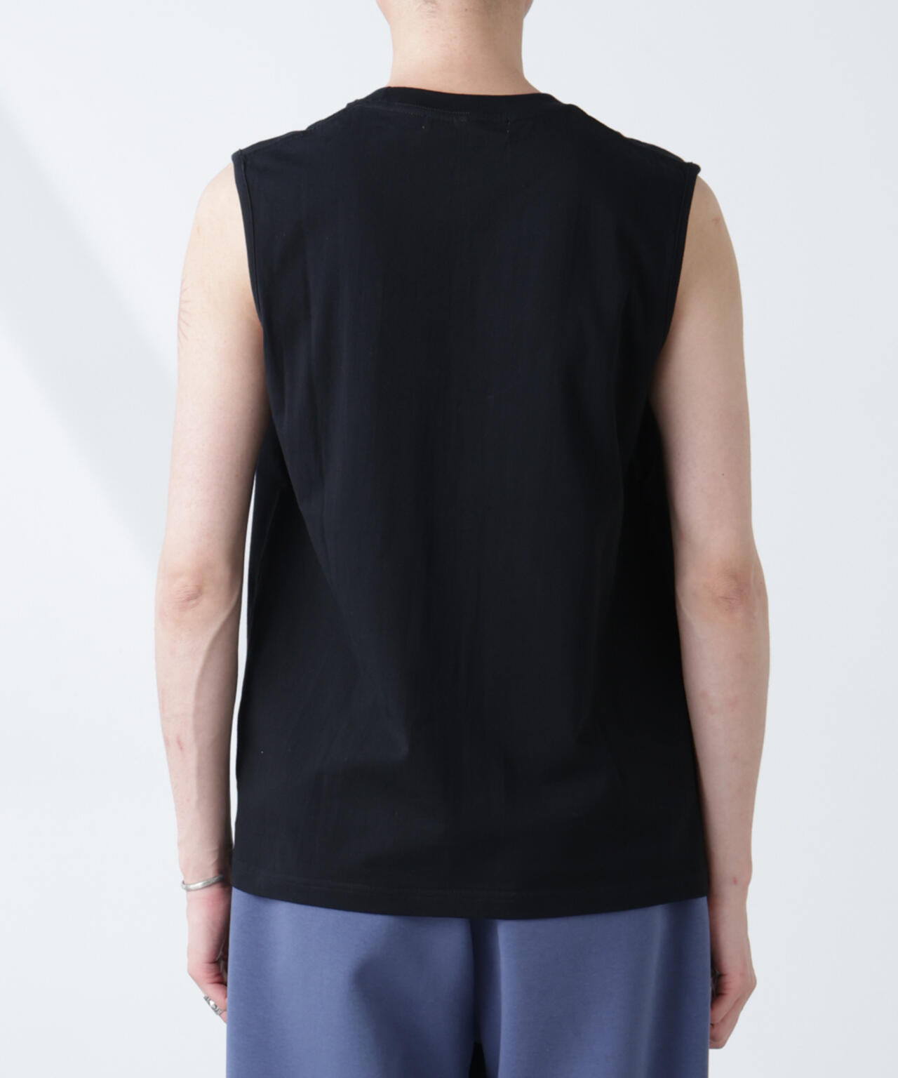 「NJ/CLUB」 ベーシック ノースリーブ 6685124250