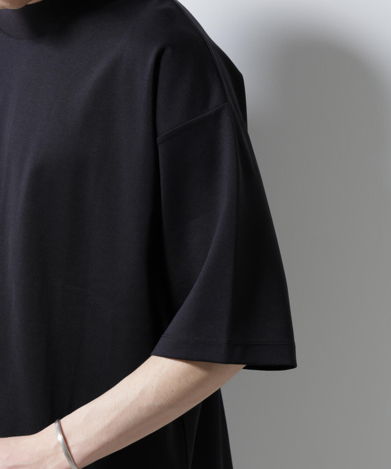 シルケットポンチワイドモックネックTシャツ 6685124254