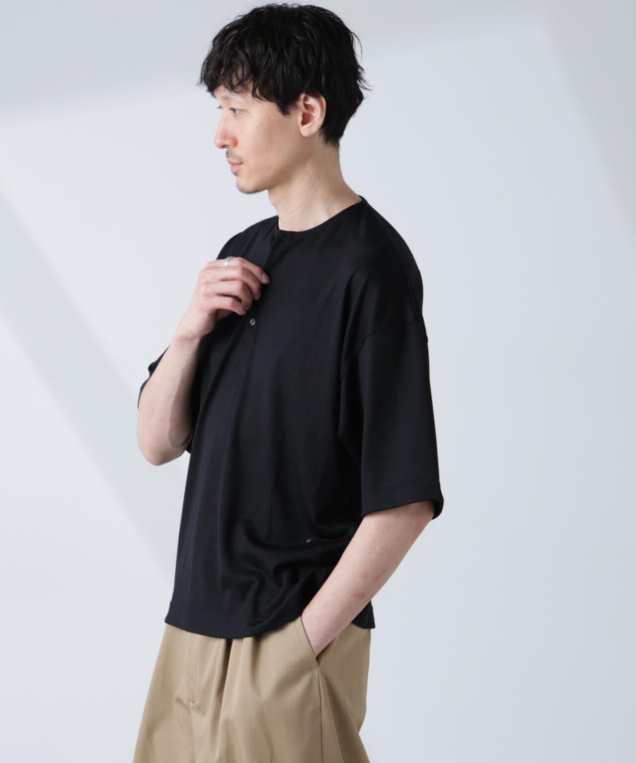「ALL-DAYS COMFORT 100% WOOL」 ヘンリーネックTEE 6685124257