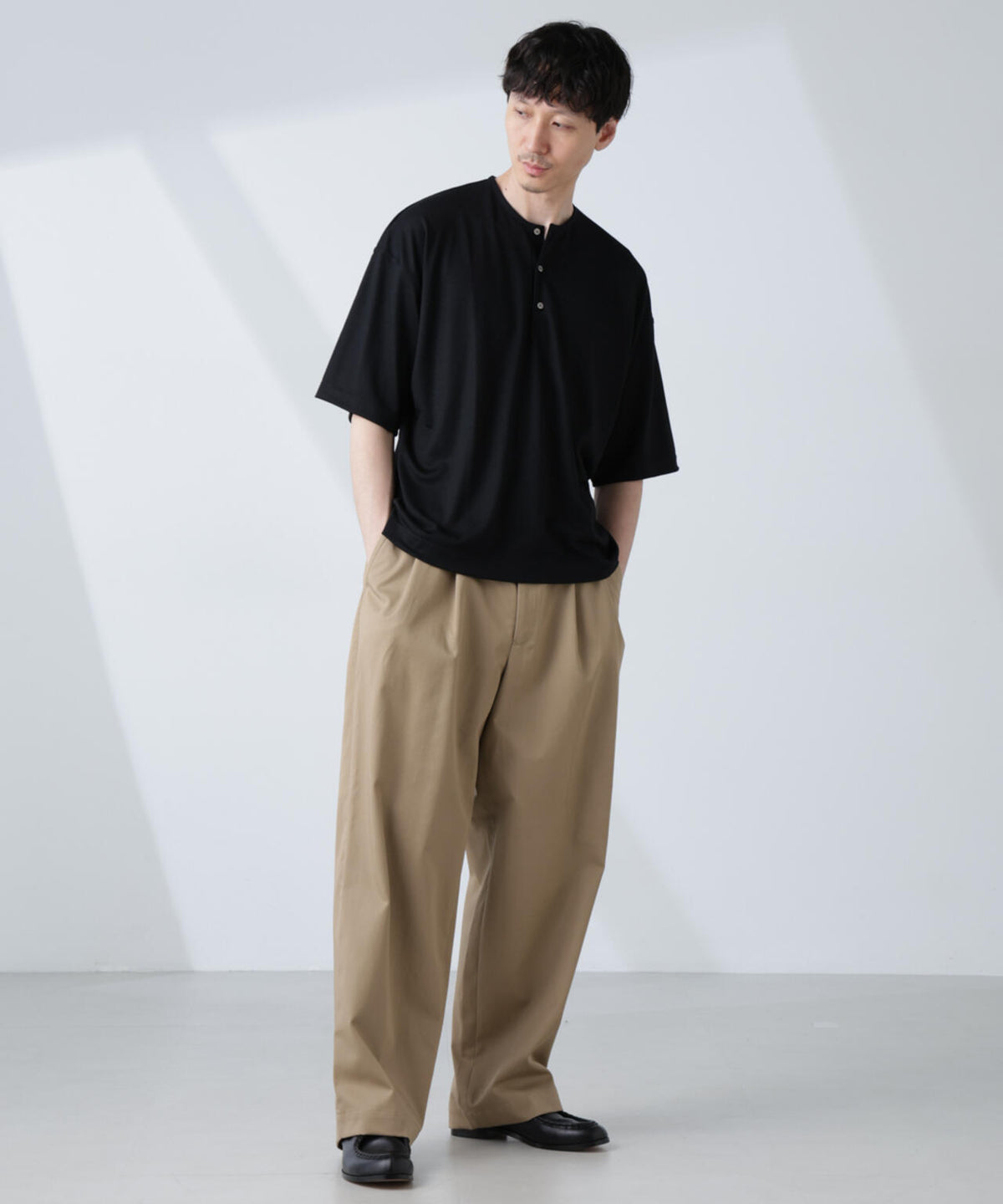 「ALL-DAYS COMFORT 100% WOOL」 ヘンリーネックTEE 6685124257