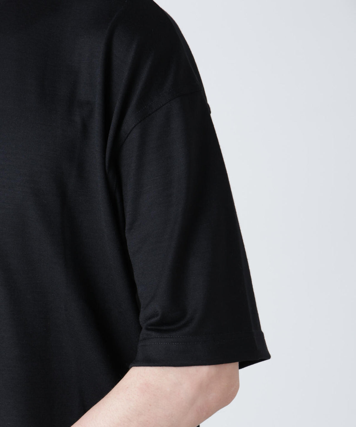 「ALL-DAYS COMFORT 100% WOOL」 ヘンリーネックTEE 6685124257