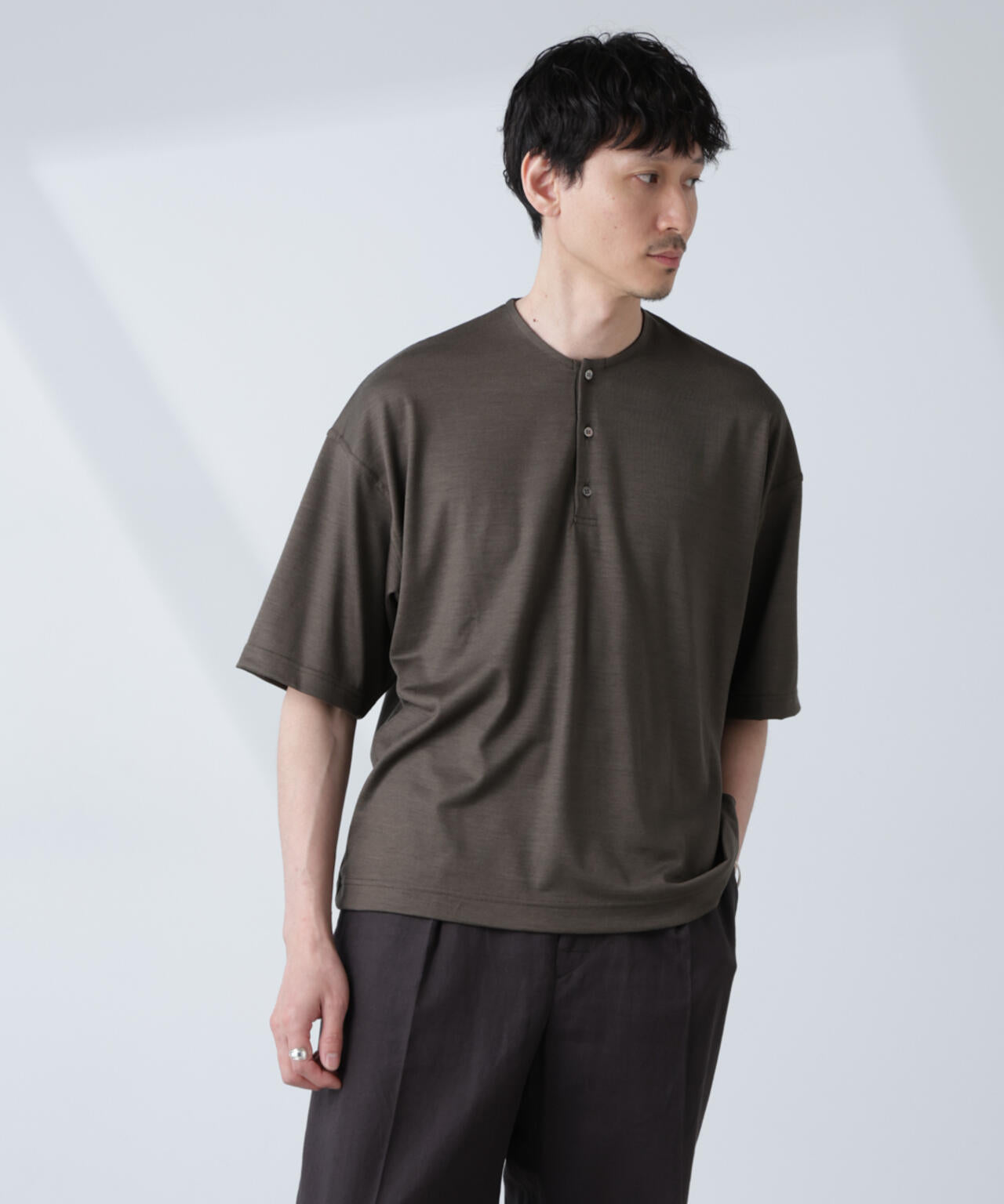 「ALL-DAYS COMFORT 100% WOOL」 ヘンリーネックTEE 6685124257