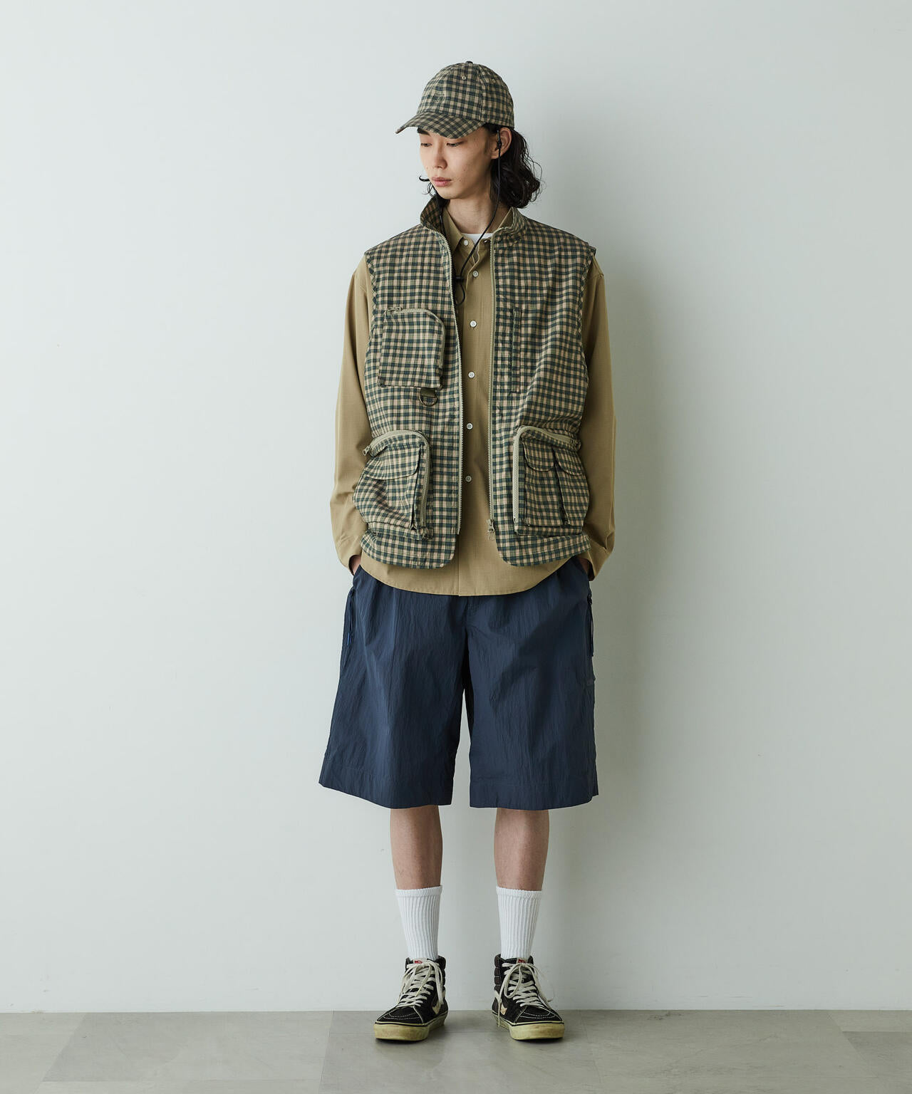 「HOTEL PALACE」オテルパラス デジタルプリントトラベルチェックベスト 6685125201