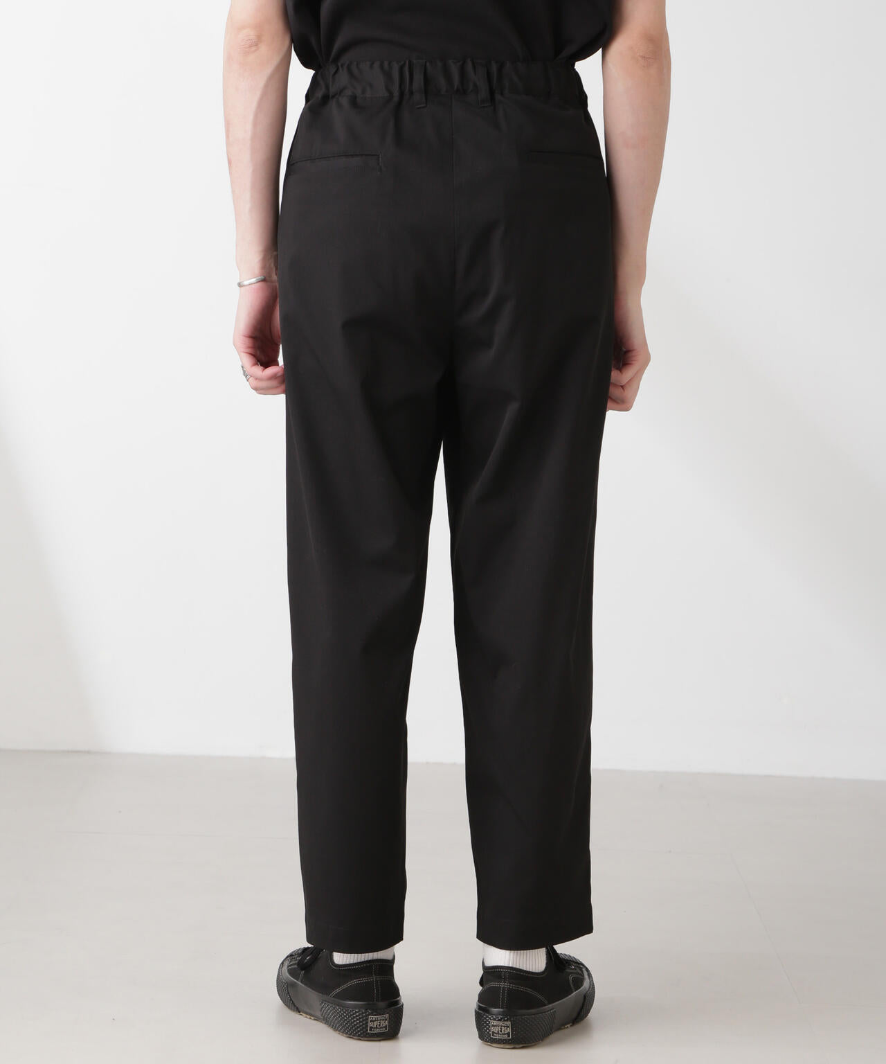 コットンライクツイルツータックテーパードイージーパンツ 6685127203