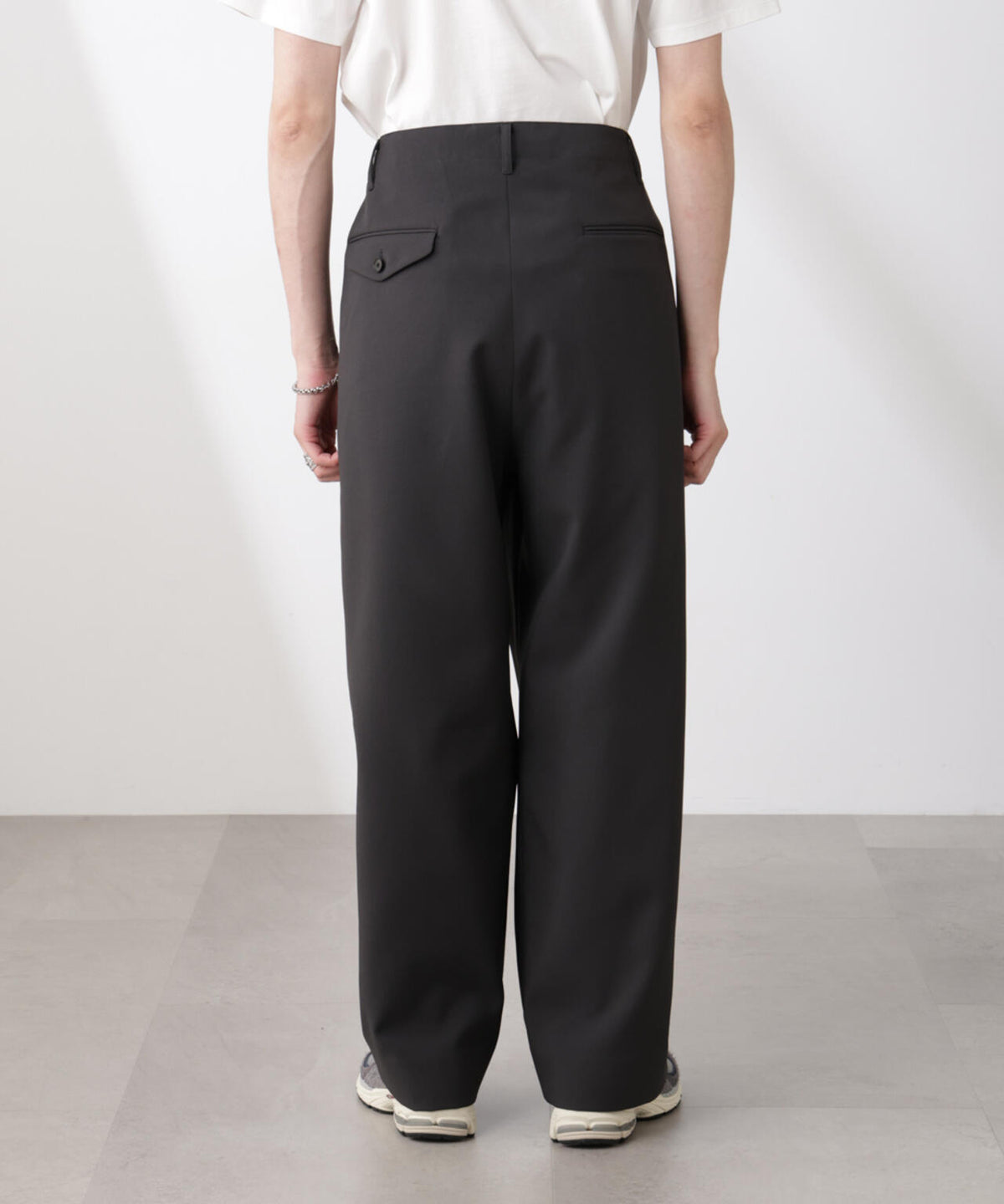 「SOIGNE」ECOPET(R)×AEROツイルストレッチチノスラックス 6685127207