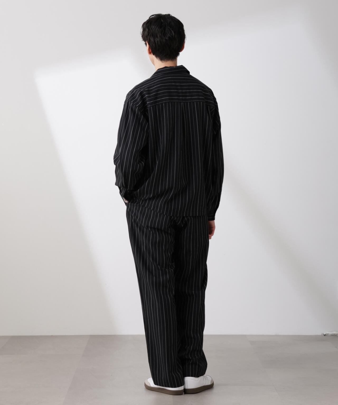 リネンブレンドピンストライプ 1タックイージーパンツ(セットアップ可) 6685127220