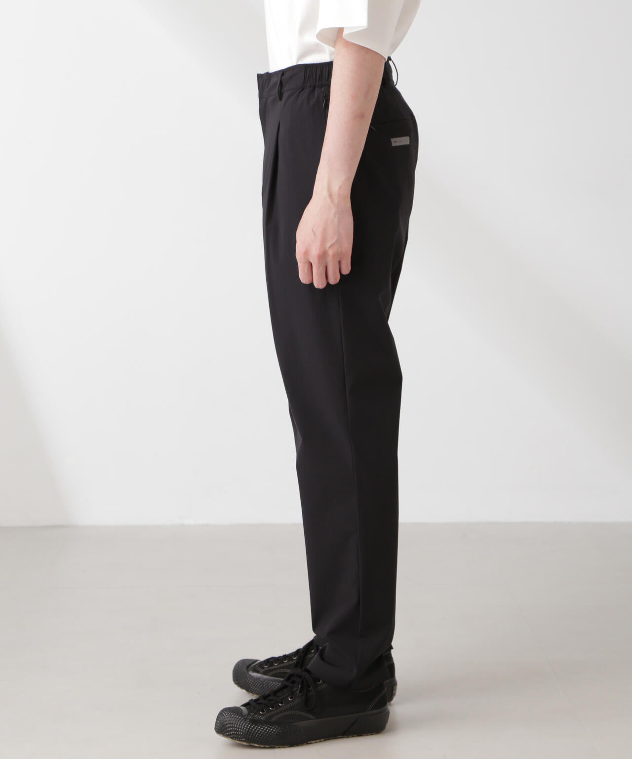 「EVERLAST」 テクニカルナイロンパンツ(セットアップ可) 6685127230