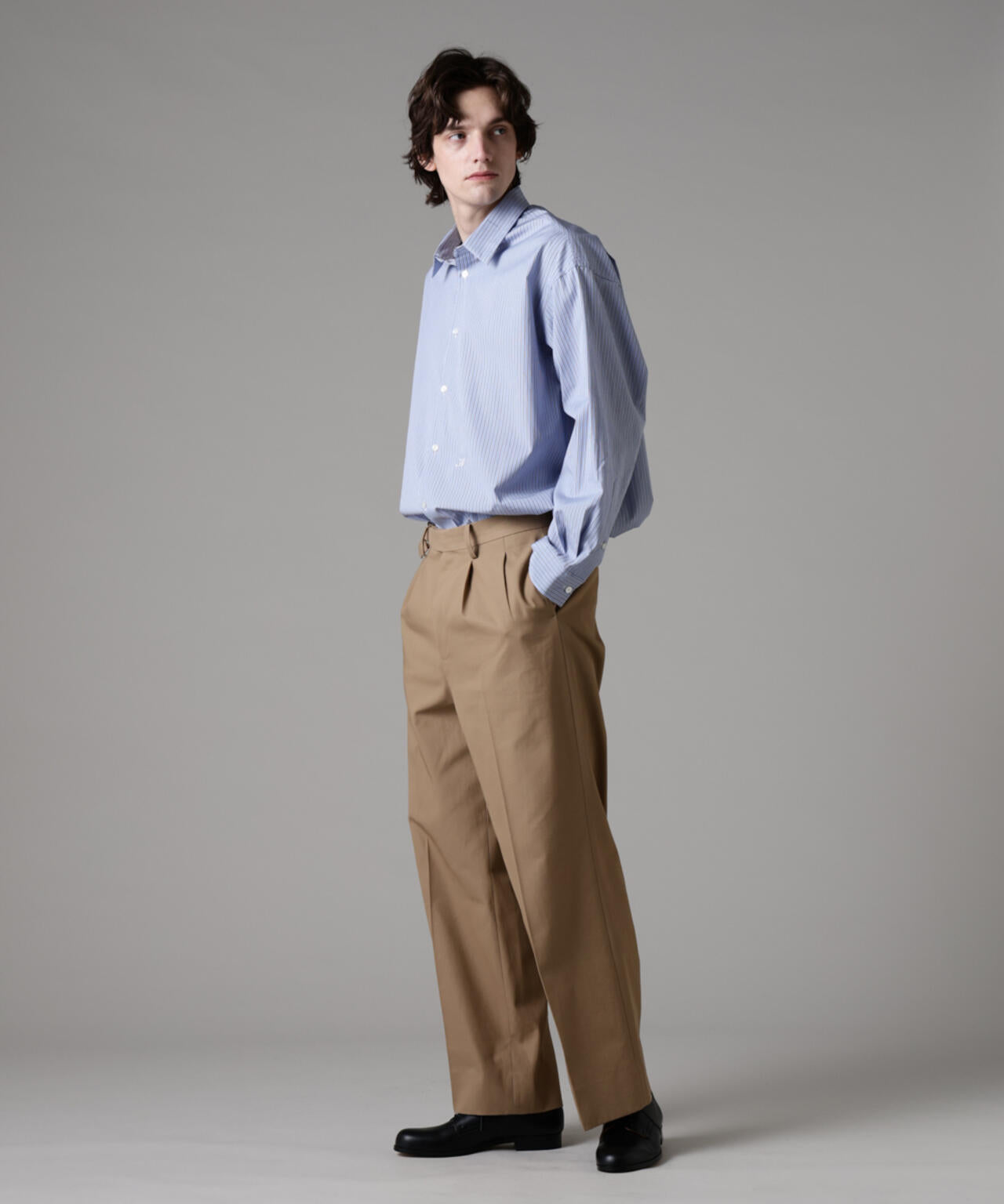 「ASSEMBLANC」ハイツイストギャバベルトスラックス 6685127234