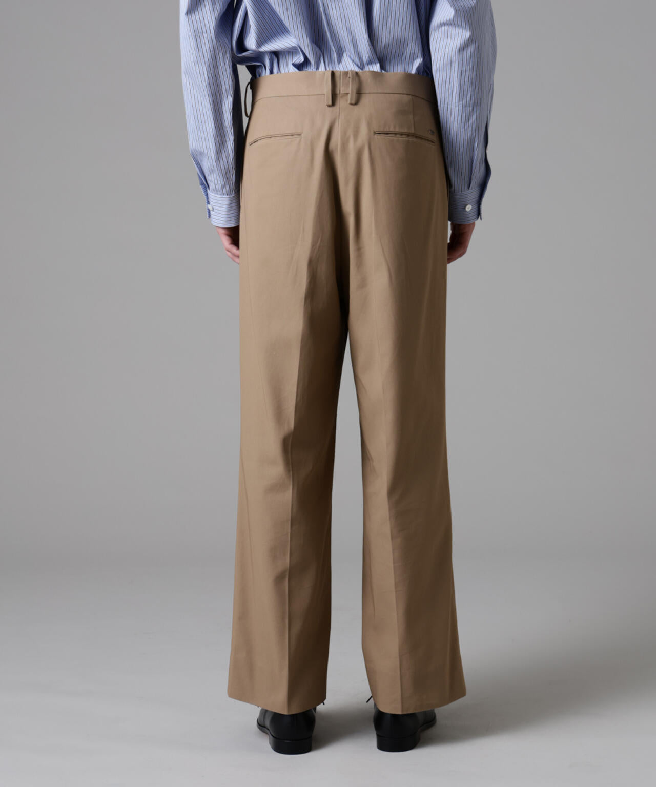 「ASSEMBLANC」ハイツイストギャバベルトスラックス 6685127234