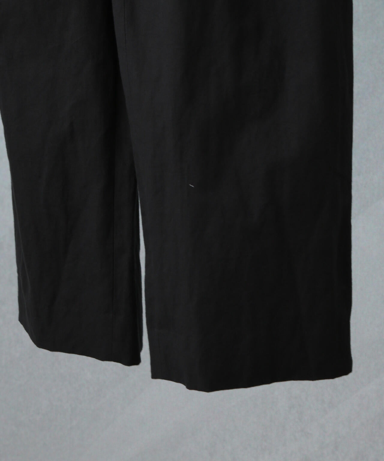 「ASSEMBLANC」コットンヘンプ2タックバギーパンツ 6685127235