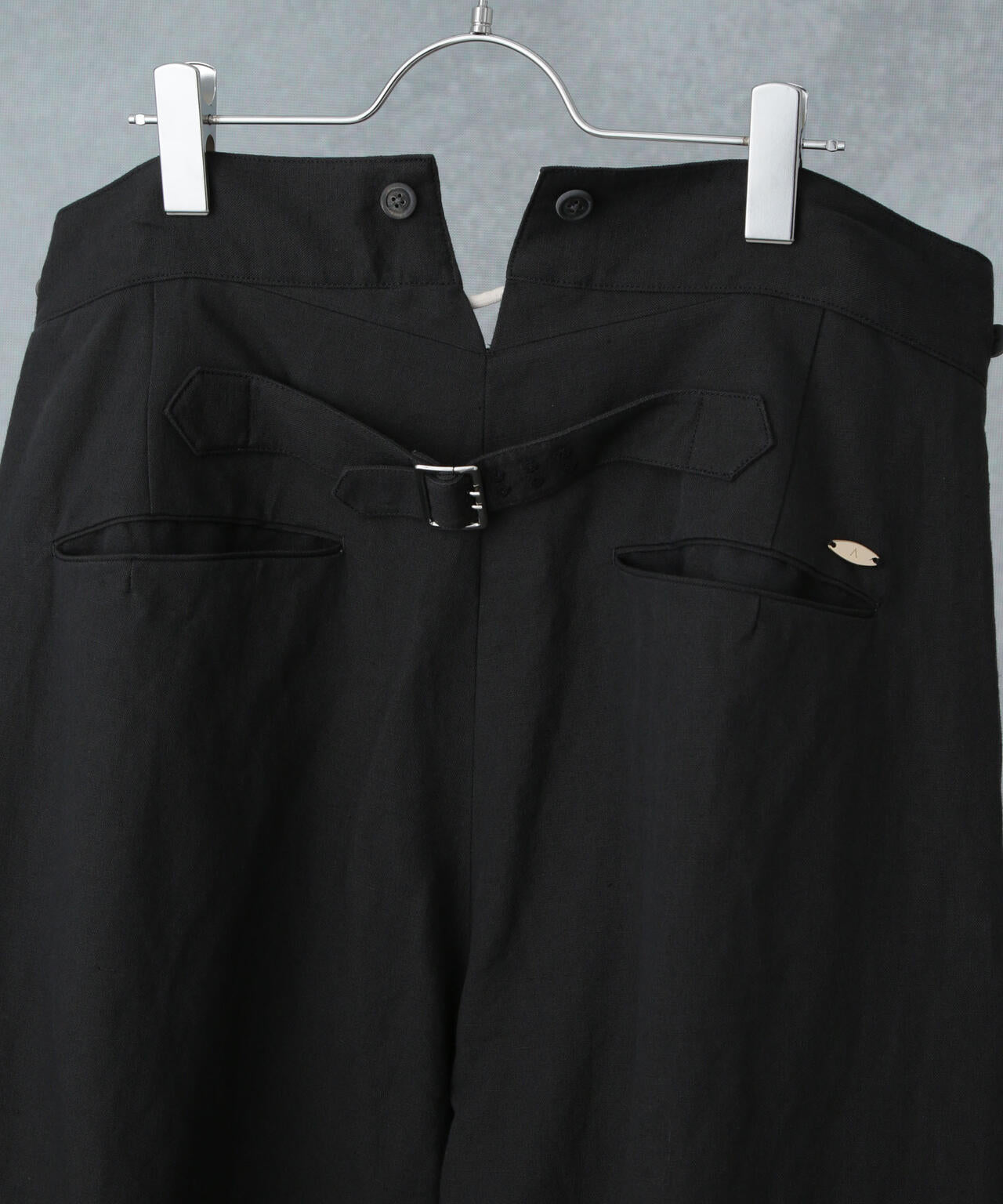 「ASSEMBLANC」コットンヘンプ2タックバギーパンツ 6685127235