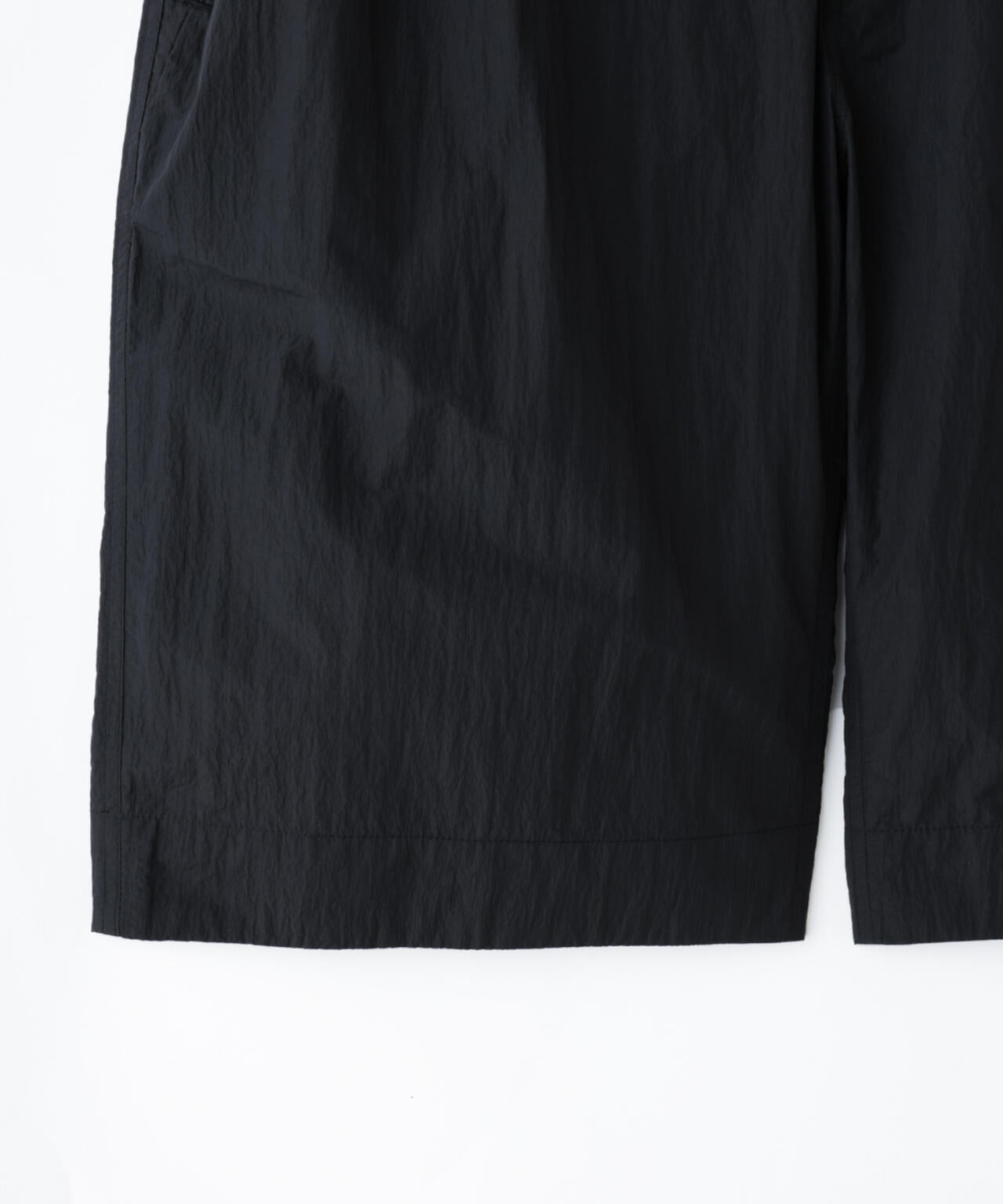 「HOTEL PALACE」オテルパラス アンフィビアスルーズシルエットショーツ 6685128201