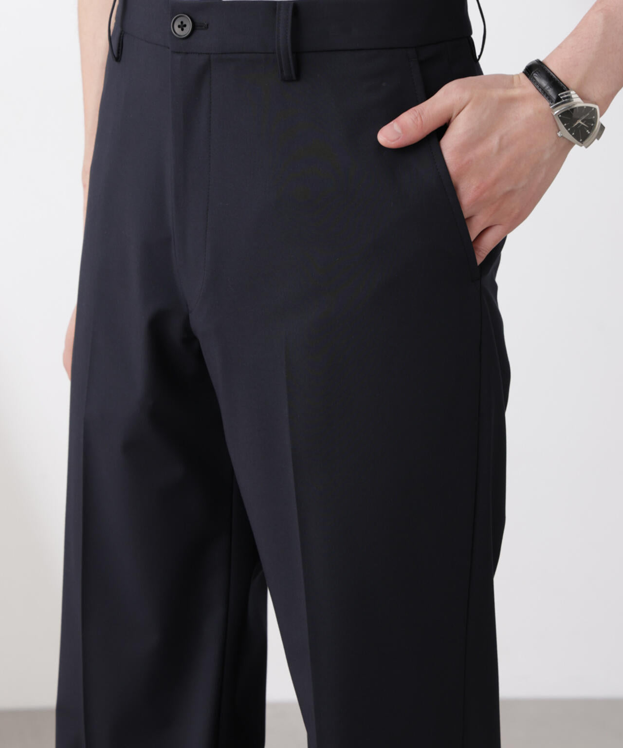 「N TROUSERS BASIC」トロピカルストレッチストレートパンツ(セットアップ可) 6685129203