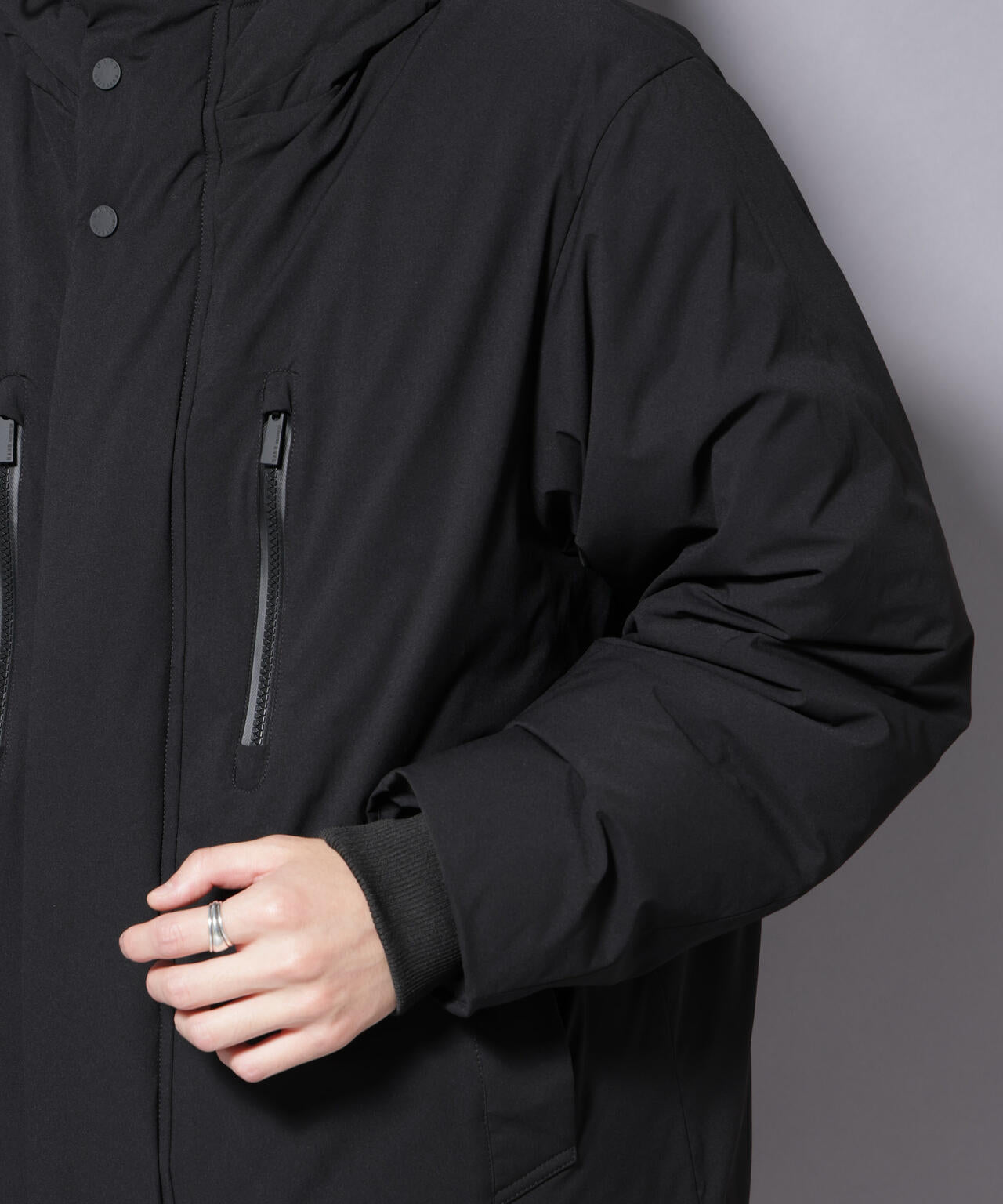 「西川ダウン(R)」SOLOTEXショートダウン 6685214203