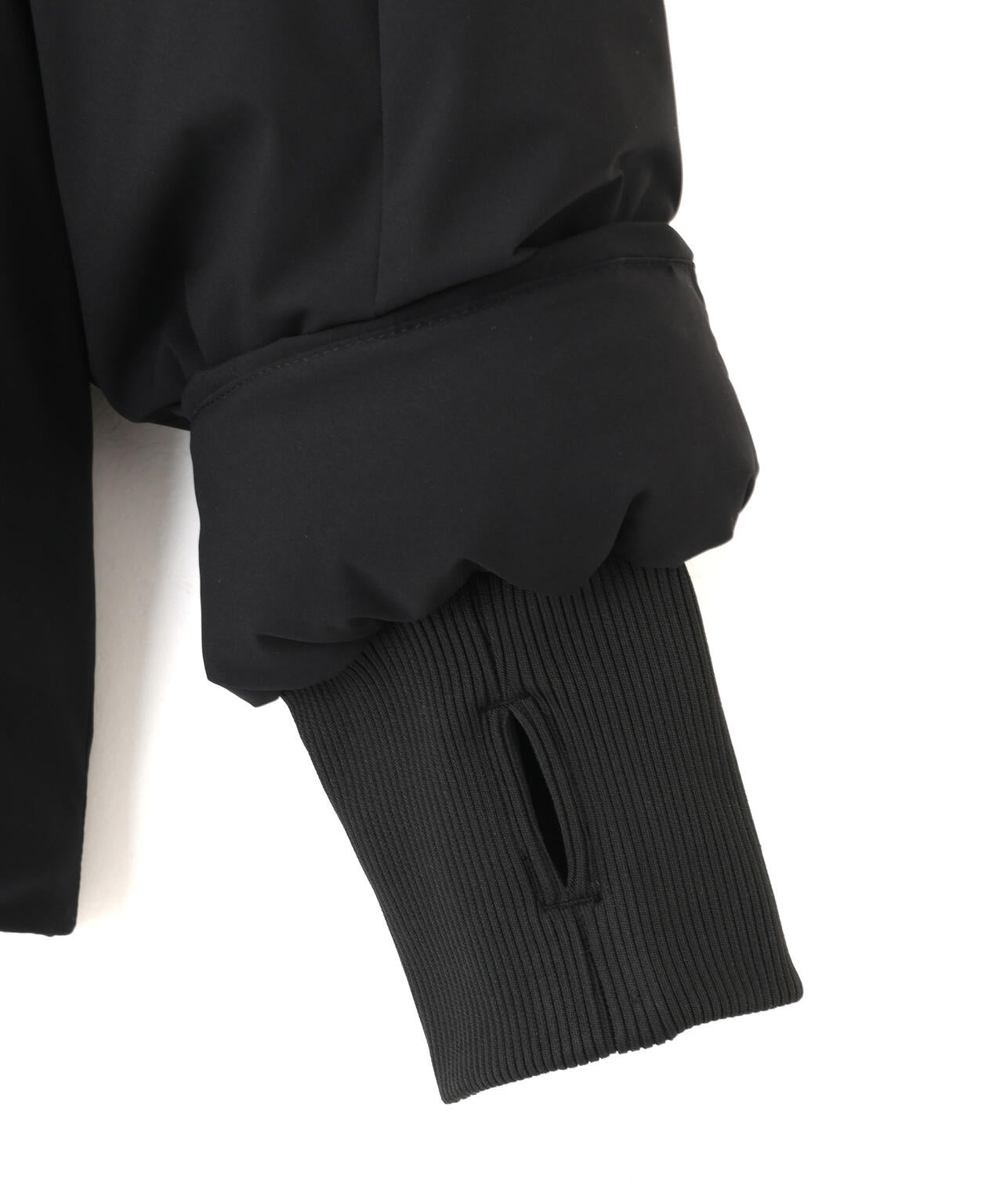 「西川ダウン(R)」SOLOTEXショートダウン 6685214203