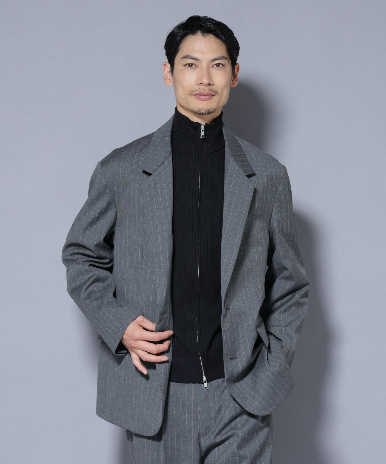 DELEGANTEエアリーサキソニー グリッターストライプテーラードジャケット(セットアップ可) 6685216201