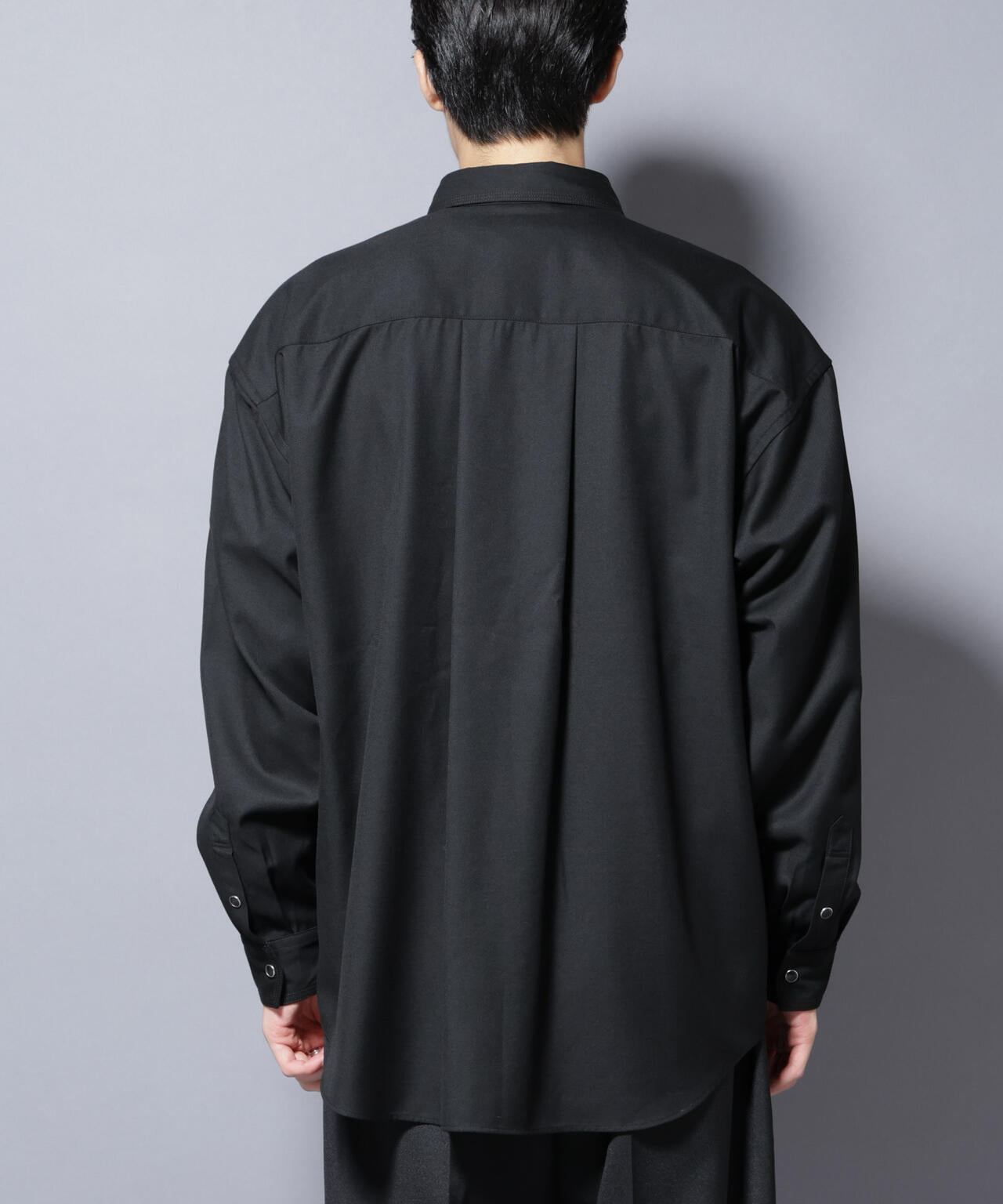 トリプルステッチ パールドットオーバーシャツ 6685220206