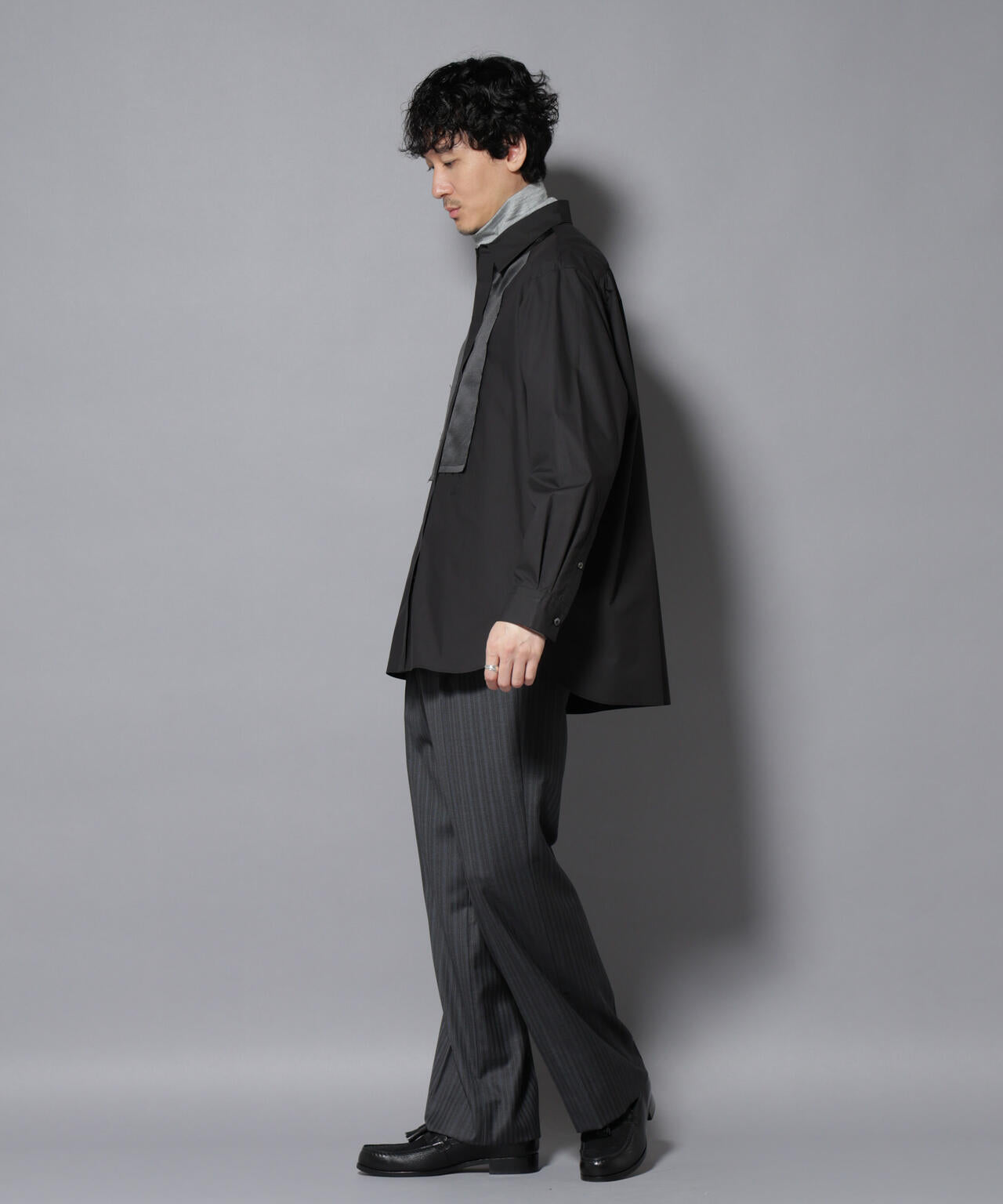 「ASSEMBLANC」シルク混ブザムシャツ 6685220223