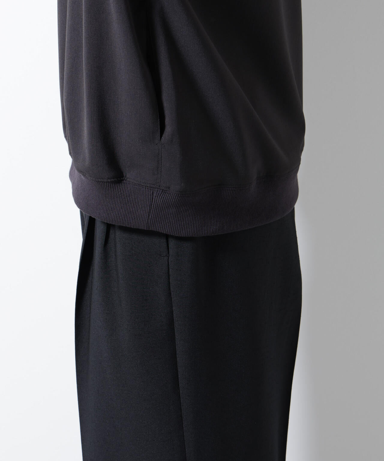 エアリーストレッチ布帛Tシャツ 6685221206