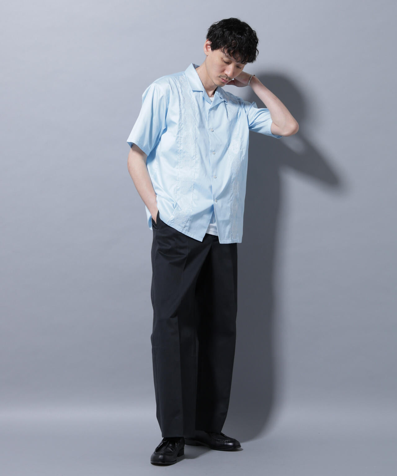 エンブロイダリー オープンカラーシャツ 6685221214