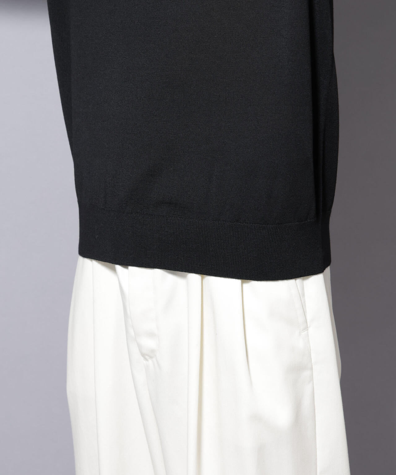 「毛玉レスニット」ファインゲージモックネック 6685222203