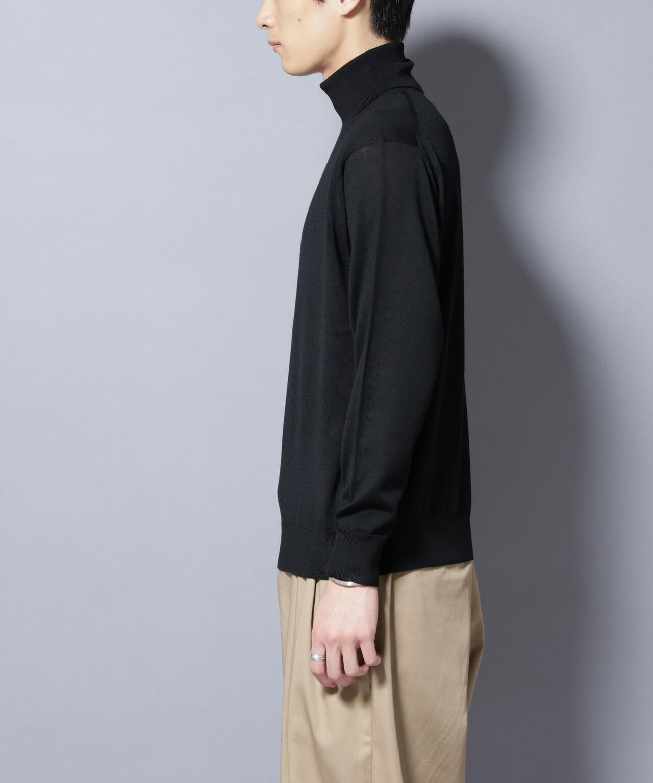 「毛玉レスニット」ファインゲージタートルネック 6685222204