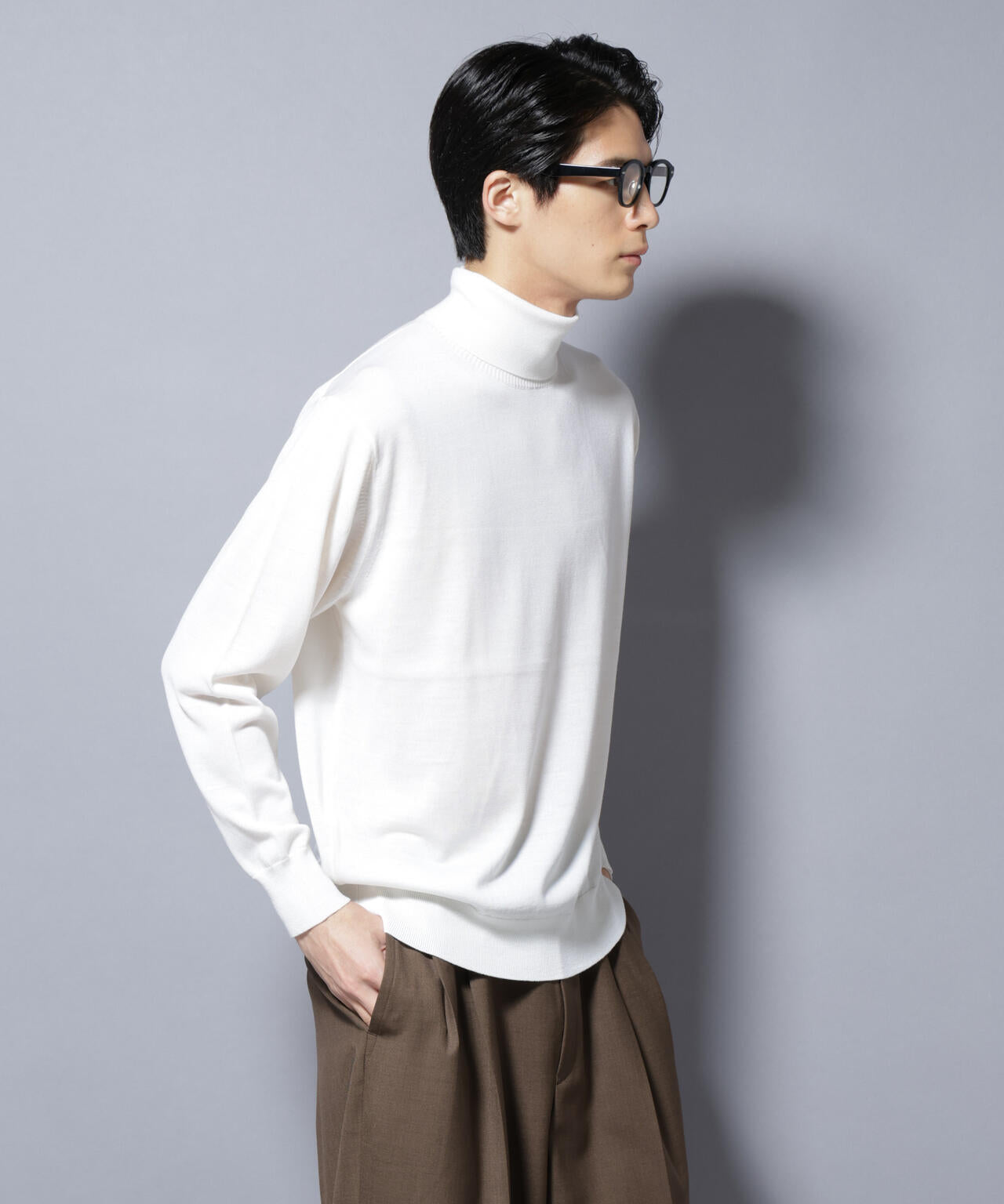 「毛玉レスニット」ファインゲージタートルネック 6685222204