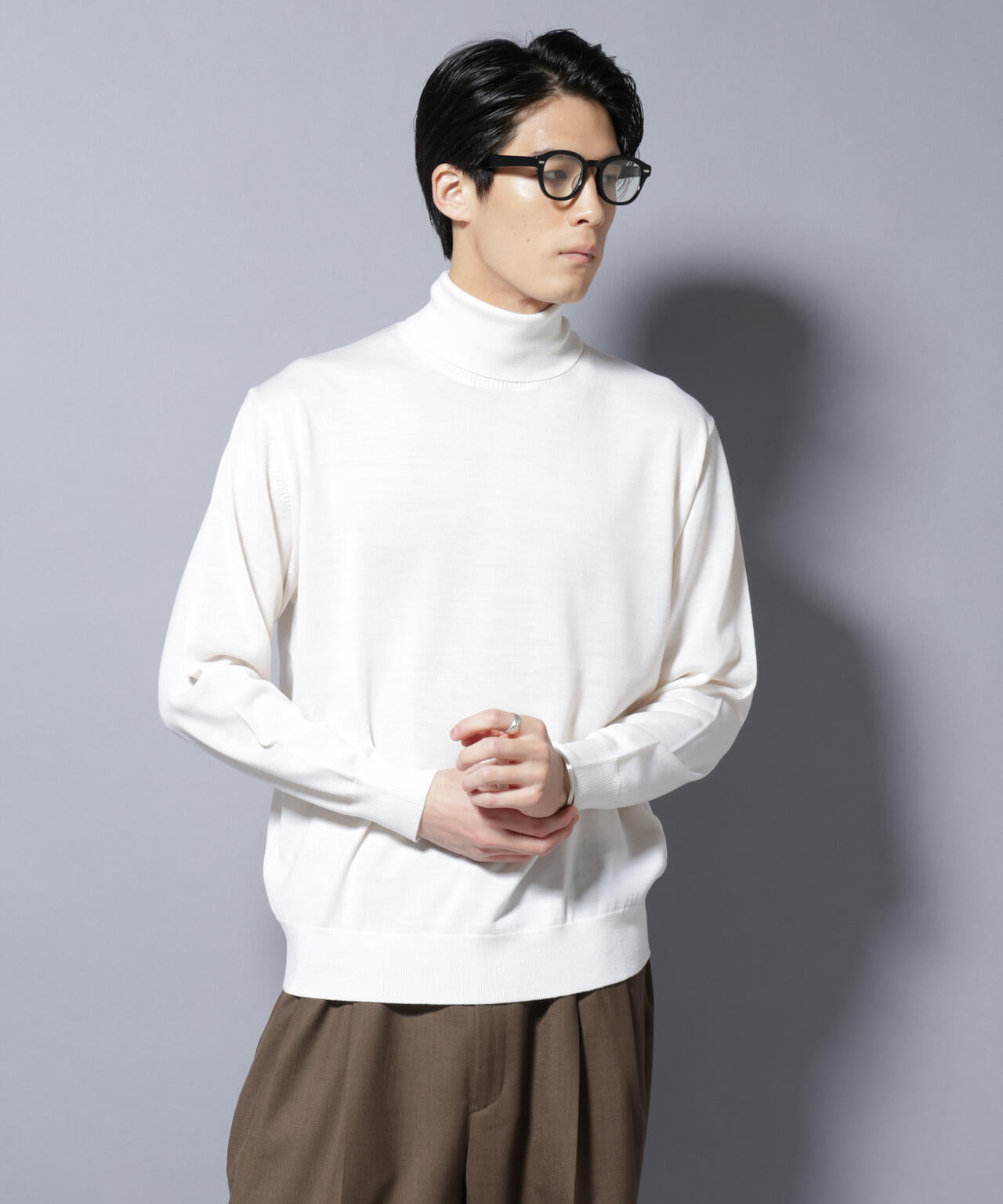 「毛玉レスニット」ファインゲージタートルネック 6685222204